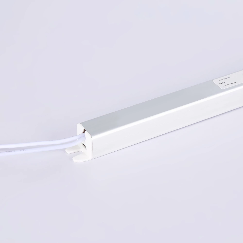 Блок питания ультратонкий для светодиодной ленты 12V 100W 8.3A IP20 185-260V 372*18*18 GS8607 GS8607 блок питания 12V 100W 8.3A IP20 185-260V 372*18*18 - Viokon.com