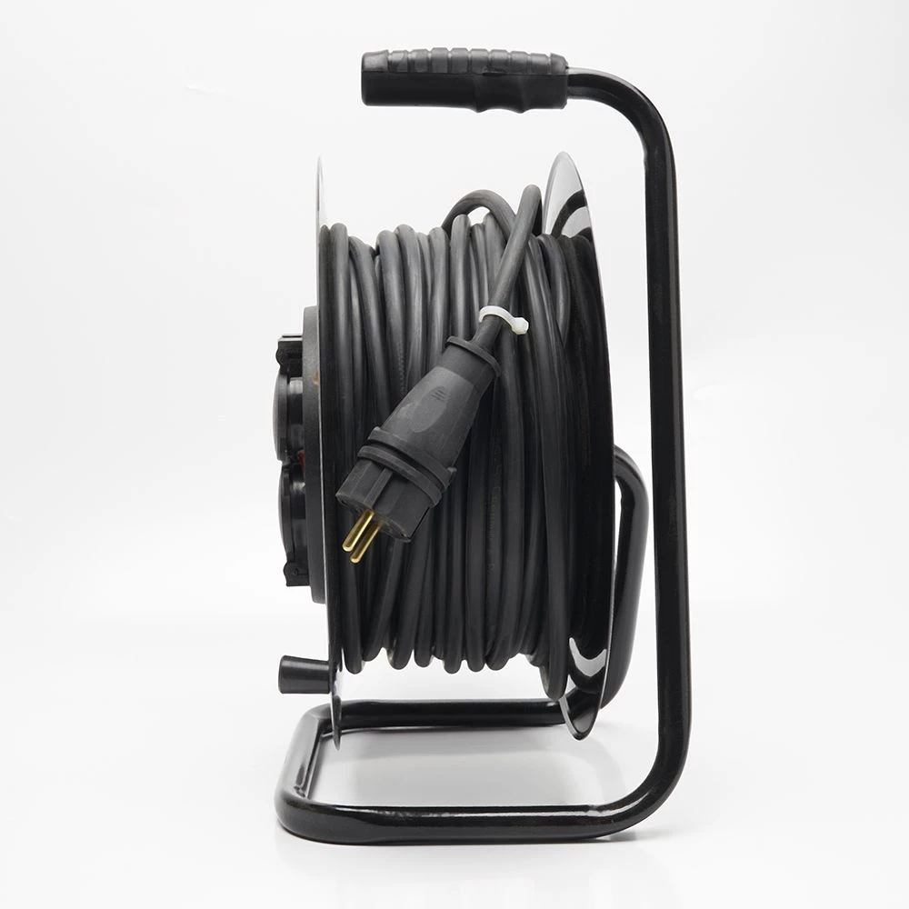 Удлинитель на металлической катушке Stekker PRF01-41-30, 30м, 4 гнезда с/з, 3*2,5, черный, серия Professional (УХз-16) (39221) - Viokon.com