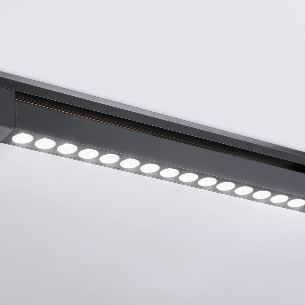 Трековый однофазный светодиодный светильник GL6715 BK черный IP20 30W 4200K 24° 458*35*57 - Viokon.com