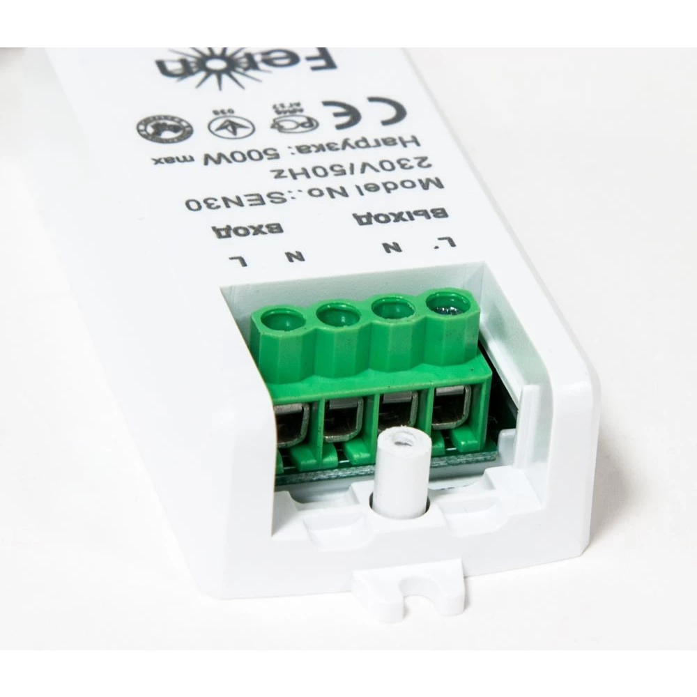 Датчик движения 230V 500W 5-8см 30° белый  с 1.5м кабелем SEN30 (22068) - Viokon.com