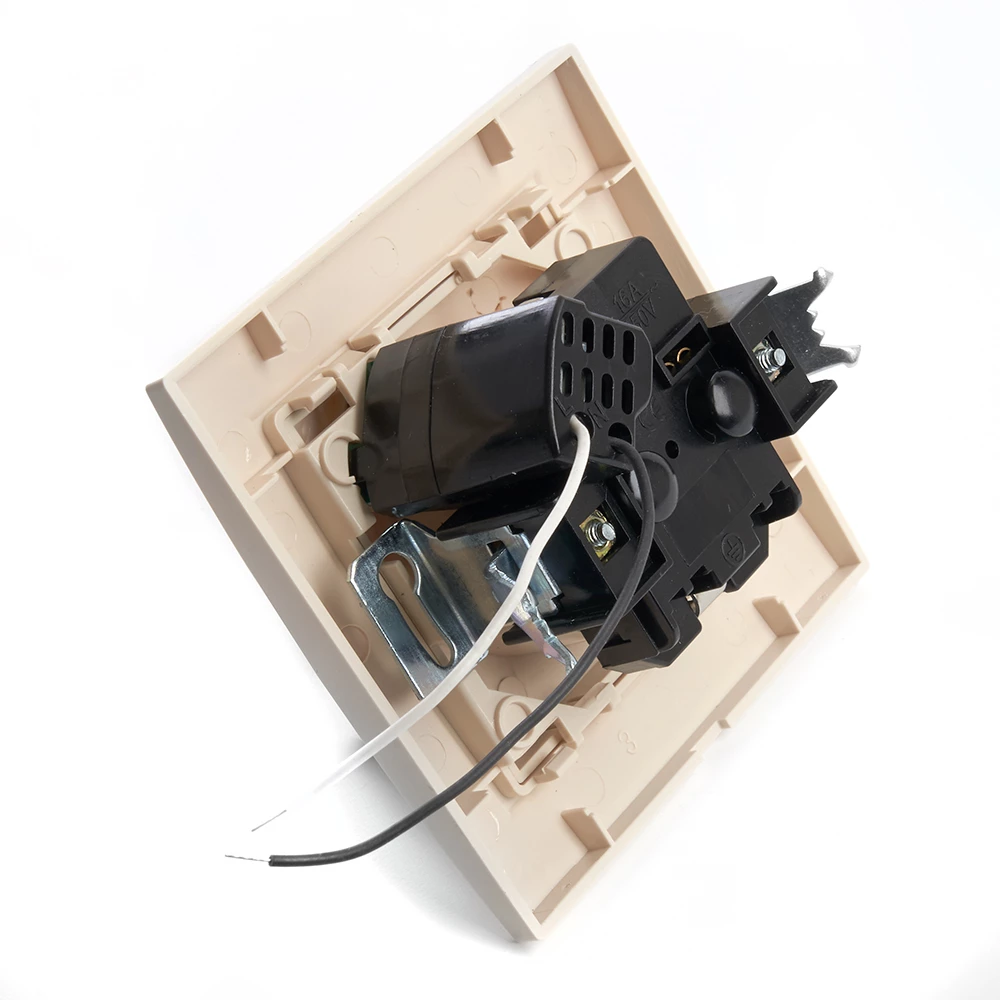 Розетка 1-местная с/з, STEKKER, PST16-9011-02 250В, 16А с защитной шторкой и с USB, серия Эрна, слоновая кость (39237) - Viokon.com