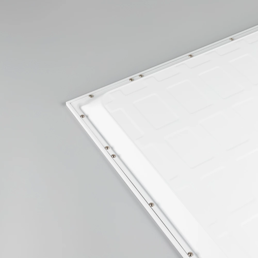 Светильник DL-TITAN-S600x600-40W Warm3000 (WH, 120 deg, CRI90, 230V) (Arlight, IP40 Металл, 5 лет) 038428 - Viokon.com