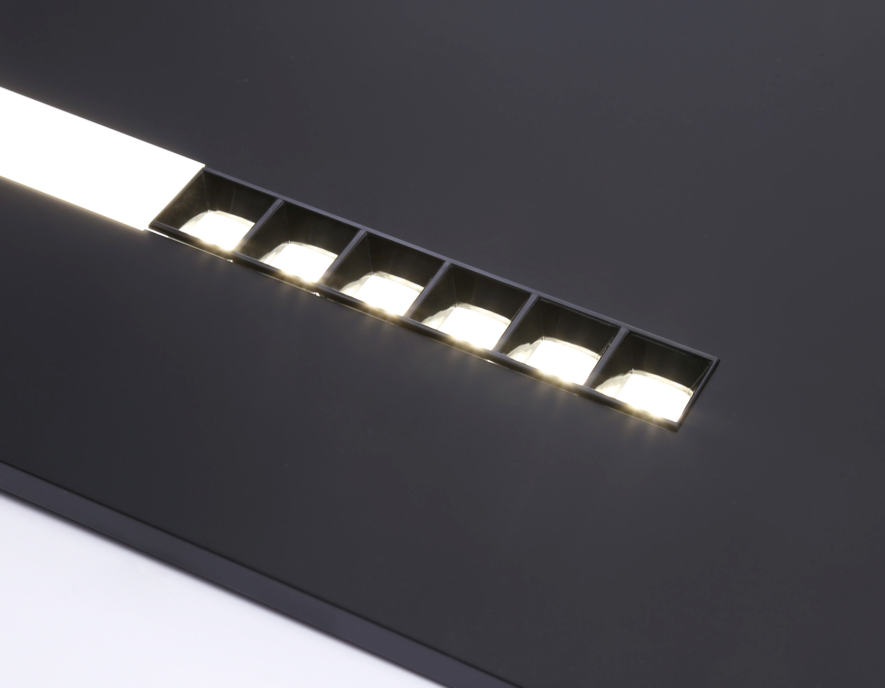 Светодиодная панель в стиле техно DPS1071 BK черный 48W 4000K 175-265V IP20 4080LM 595*595*14 - Viokon.com